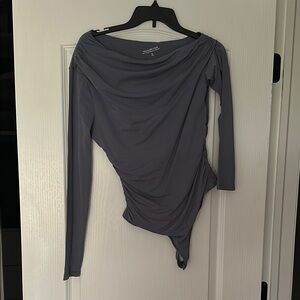Women's Gray Long Sleeve Top